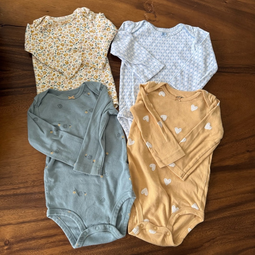 Carter's Set of 4 Long Sleeve Floral Heart Blue Yellow Bodysuits 18M